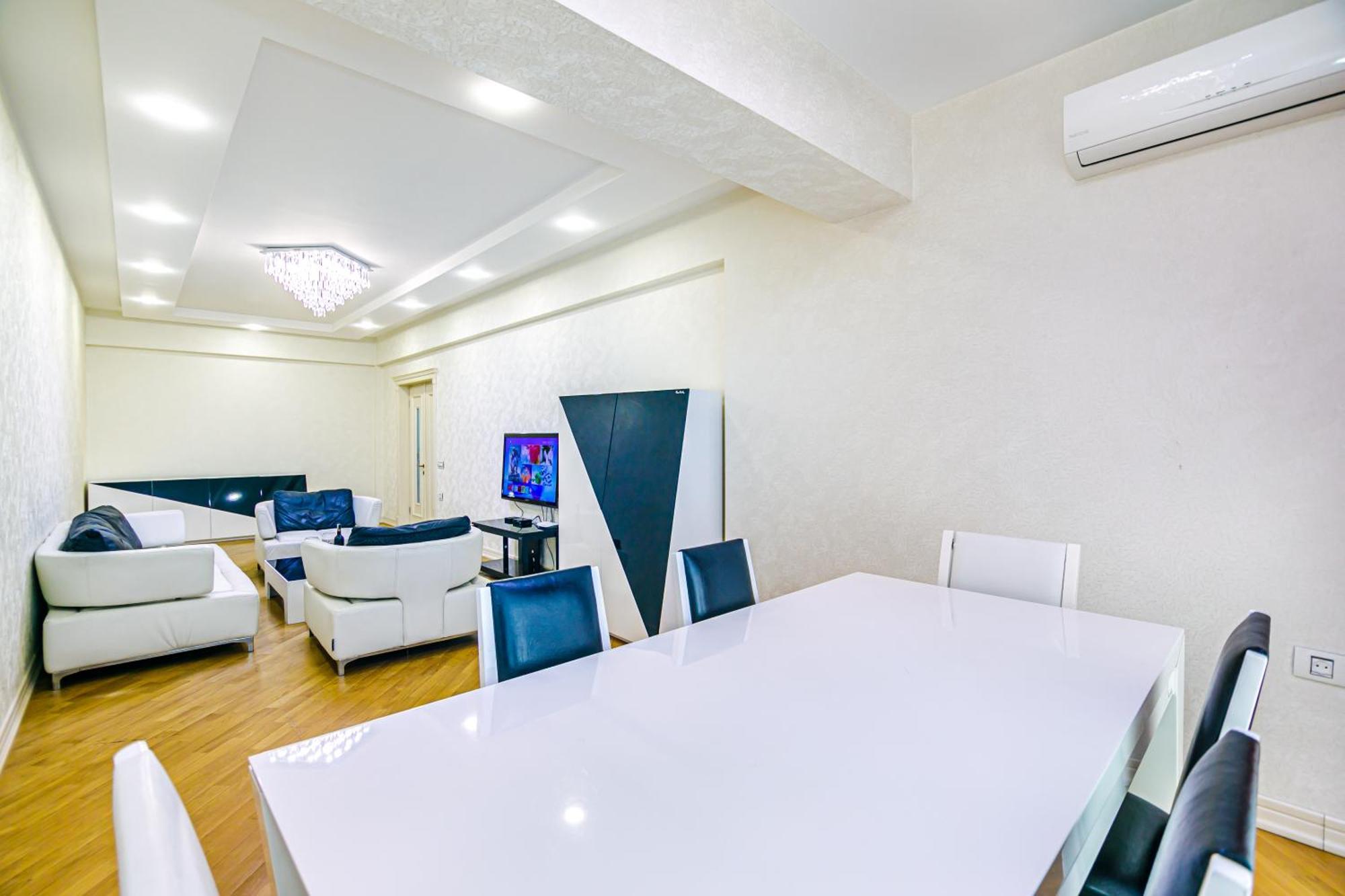 Park Azure Vip Apartment By Baku Housing Exterior foto
